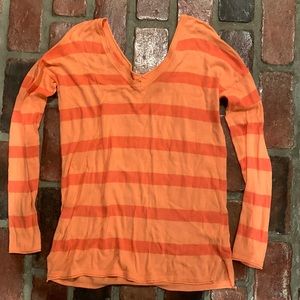 Lightweight v-neck sweater